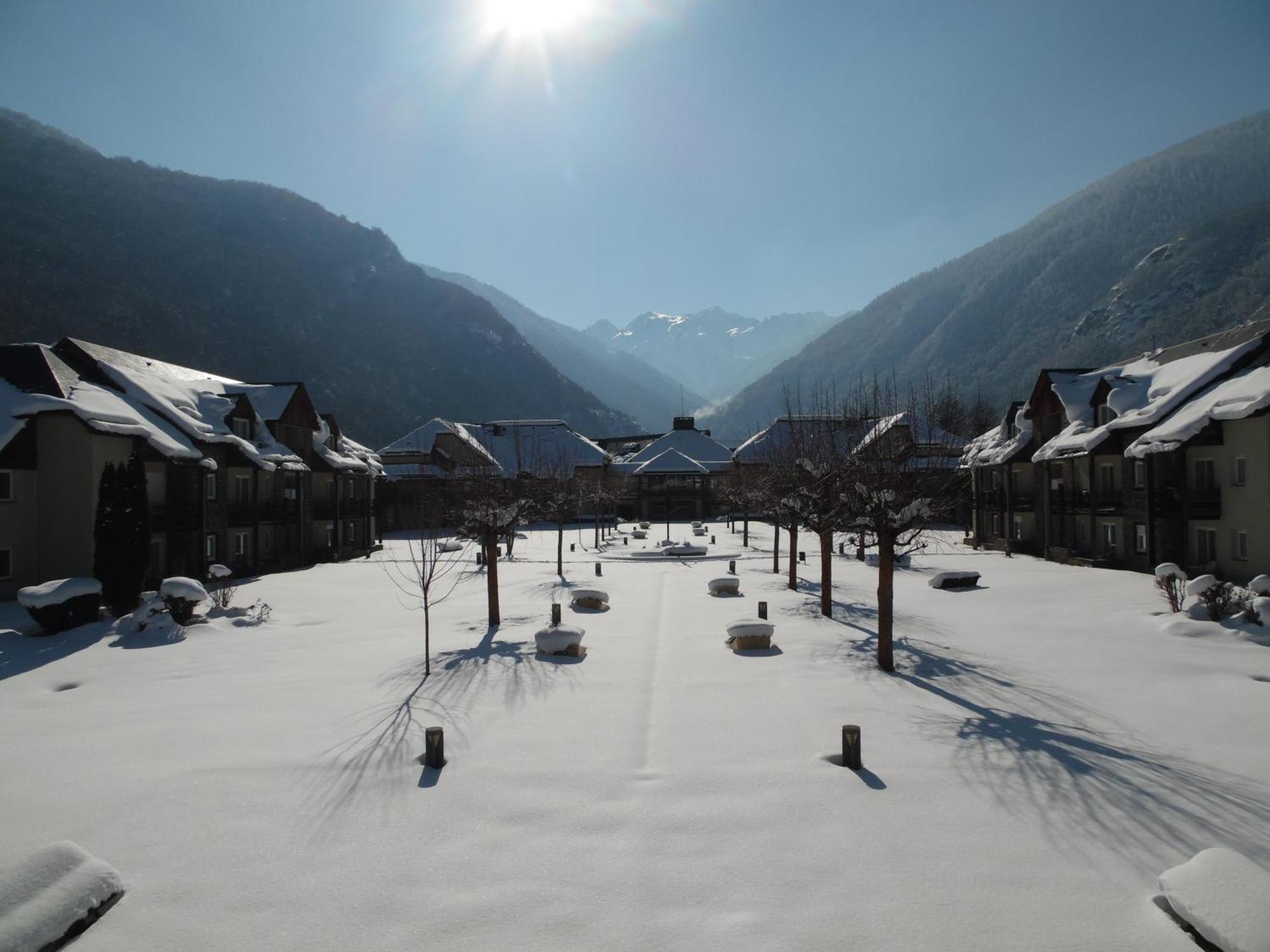 Village Club Les Balcons Des Pyrenees Saint-Mamet 외부 사진